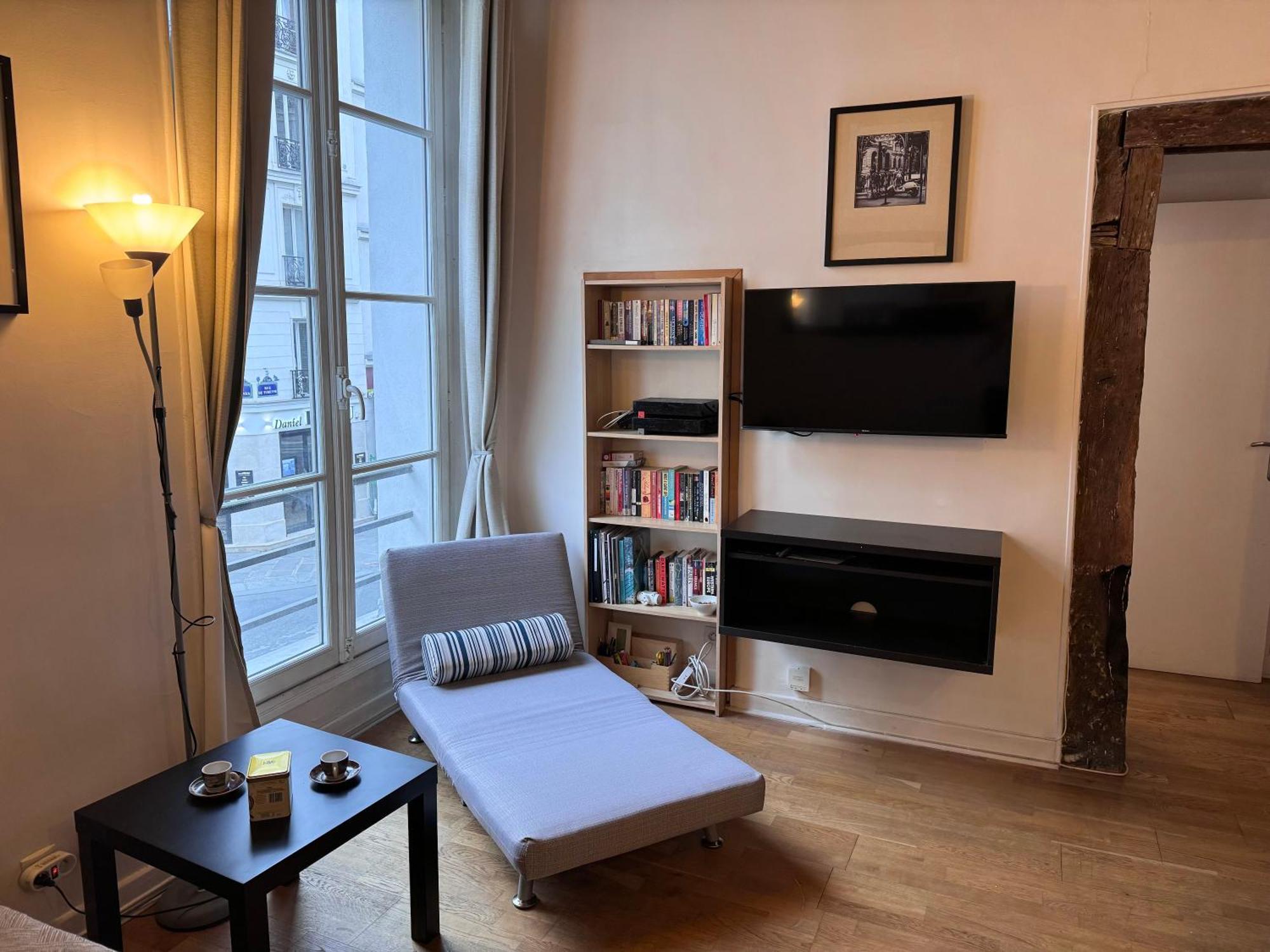 Appartement Typique Parisien Au Coeur Du Marais Buitenkant foto